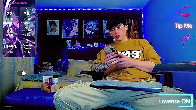 thiagomurphyy online show from October 22, 2025, 3:40 am