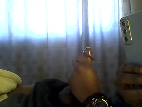 Snapshot of mznsi chatting on November 5, 2025, 6:35 am mznsi online show from November 5, 2025, 6:35 am