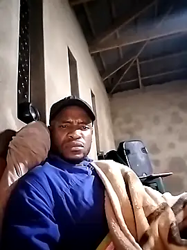 Snapshot of mznsi chatting on November 6, 2025, 10:32 pm mznsi online show from November 6, 2025, 10:32 pm
