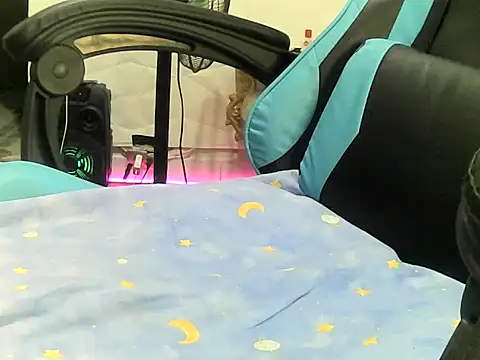 Snapshot of Mendoza_Amaranata chatting on December 1, 2024, 7:14 pm Mendoza Amaranata online show from December 1, 2024, 7:14 pm