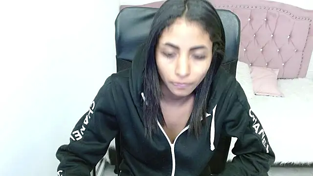 shaneelle online show from January 7, 2025, 9:18 am