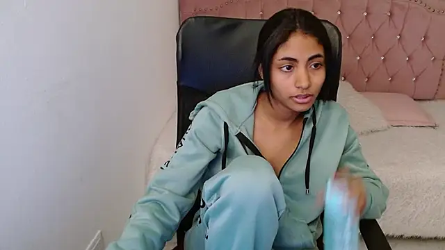 shaneelle online show from January 20, 2025, 9:35 am