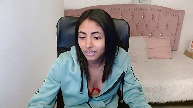 shaneelle online show from January 22, 2025, 9:24 am