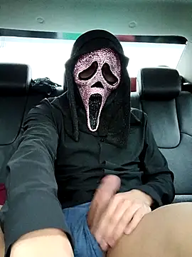 Alfrendino44 online show from December 18, 2025, 9:10 pm