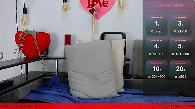 Snapshot of CarterCole chatting on February 15, 2025, 2:44 pm CarterCole online show from February 15, 2025, 2:44 pm