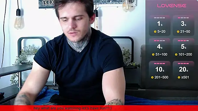 Snapshot of CarterCole chatting on March 10, 2025, 1:43 pm CarterCole online show from March 10, 2025, 1:43 pm