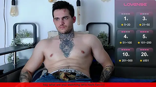 Snapshot of CarterCole chatting on March 14, 2025, 1:57 pm CarterCole online show from March 14, 2025, 1:57 pm