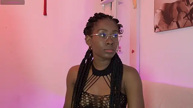  exoticcouple69  online show from October 30, 2025, 12:06 pm