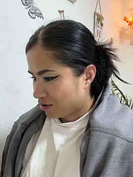 Sweet  Nurse1 online show from December 13, 2025, 10:37 pm