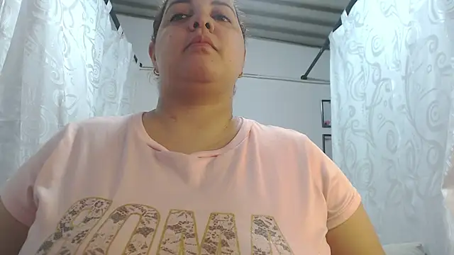 Snapshot of mia_donatto369 chatting on May 29, 2026, 1:09 pm mia donatto369 online show from May 29, 2026, 1:09 pm