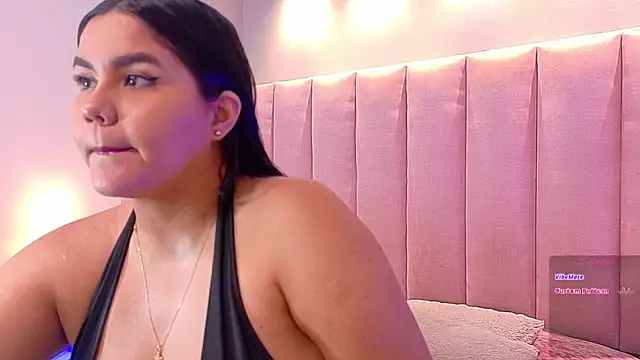 KeilyRoss online show from February 14, 2026, 9:00 pm