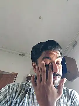 Snapshot of lm12334 chatting on October 14, 2025, 7:53 am lm12334 online show from October 14, 2025, 7:53 am