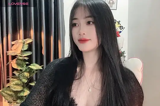  Aimy  online show from December 19, 2024, 4:02 pm