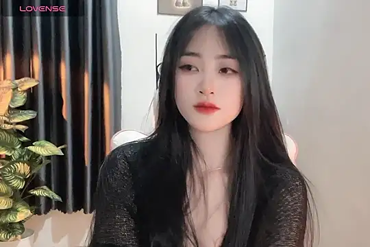  Aimy  online show from December 19, 2024, 7:07 pm