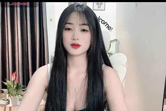  Aimy  online show from February 14, 2025, 7:23 pm