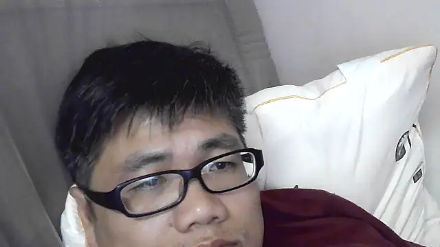 findagirlfriend online show from March 6, 2025, 8:37 pm