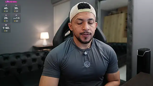 Snapshot of Martin_Logan chatting on February 24, 2026, 12:08 am Martin Logan online show from February 24, 2026, 12:08 am