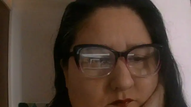 nanita1545 online show from April 13, 2026, 2:22 pm