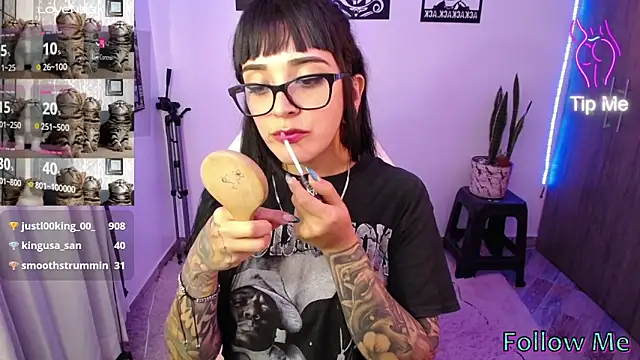 hibridaaa20 online show from February 14, 2025, 2:07 am