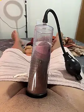 Snapshot of king_cum_ chatting on August 5, 2026, 5:38 pm king cum online show from August 5, 2026, 5:38 pm