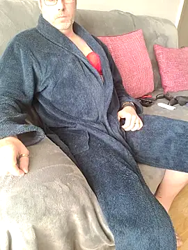 Snapshot of JulianJ50 chatting on November 20, 2025, 1:22 pm JulianJ50 online show from November 20, 2025, 1:22 pm