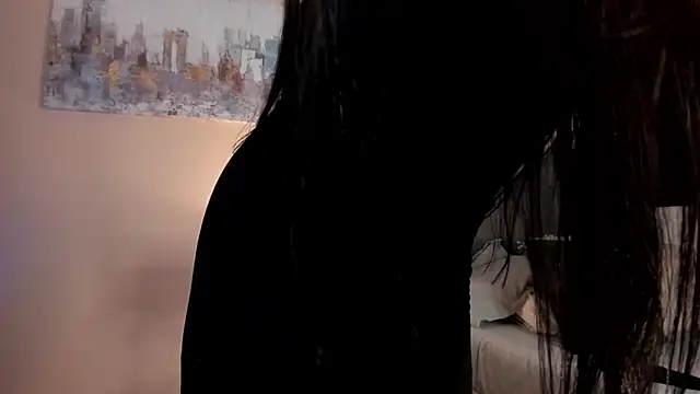 dakotaa   online show from December 8, 2024, 7:11 pm