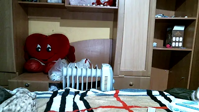 DennisXCaroll online show from January 6, 2025, 6:52 pm