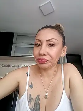 coral smitth online show from January 31, 2025, 9:16 pm