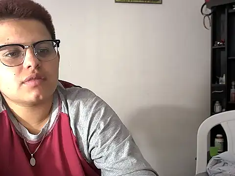 tatsumi nao online show from January 4, 2025, 8:59 pm