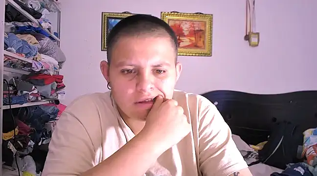 tatsumi nao online show from February 12, 2025, 8:50 pm