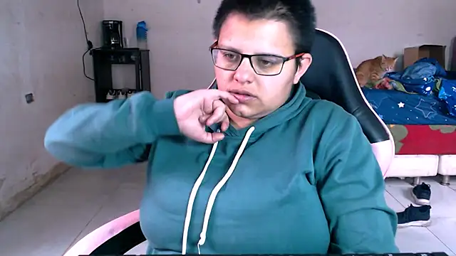 tatsumi nao online show from February 18, 2026, 5:53 pm