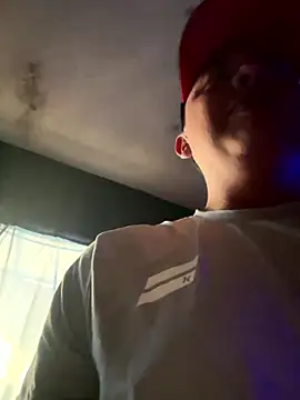 Parejasumisa27 online show from January 11, 2026, 10:48 pm