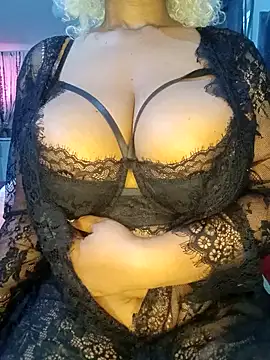 SexyCamila-22 online show from November 26, 2025, 7:31 am