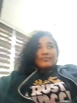 Snapshot of samanthaeliott22 chatting on December 22, 2024, 12:38 pm samanthaeliott22 online show from December 22, 2024, 12:38 pm