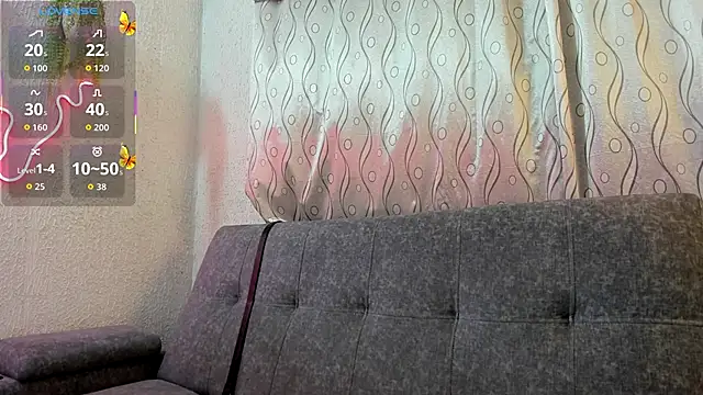 Snapshot of samanthaeliott22 chatting on November 7, 2025, 1:05 am samanthaeliott22 online show from November 7, 2025, 1:05 am