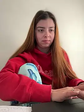 Cloew Marz online show from September 14, 2025, 4:17 pm