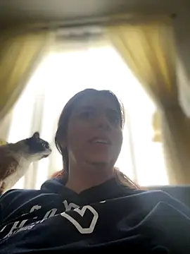 Cloew Marz online show from November 13, 2025, 7:57 pm