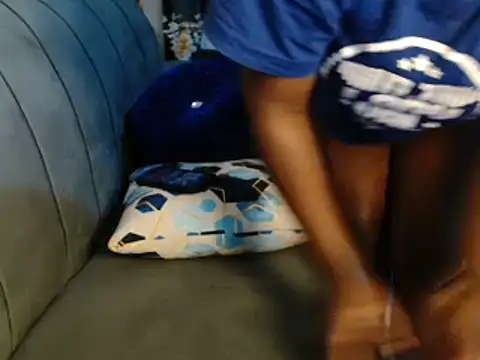 leslysexygirl online show from March 18, 2025, 11:19 am