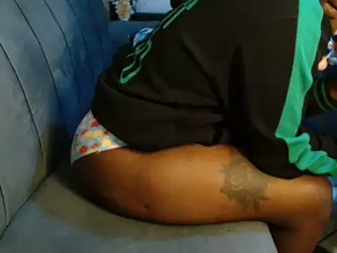 leslysexygirl online show from March 20, 2025, 7:47 am