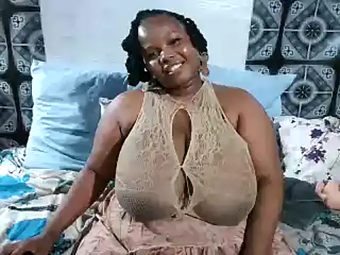 Snapshot of Candiyliciousxx chatting on May 19, 2026, 2:45 pm Candiyliciousxx online show from May 19, 2026, 2:45 pm
