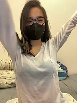 Snapshot of Lilisa_miu chatting on February 1, 2025, 4:00 pm Lilisa miu online show from February 1, 2025, 4:00 pm