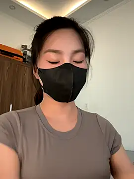 Snapshot of Lilisa_miu chatting on October 1, 2025, 6:52 am Lilisa miu online show from October 1, 2025, 6:52 am