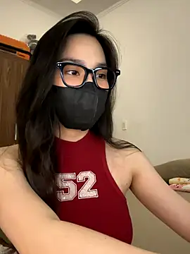 Snapshot of Lilisa_miu chatting on October 18, 2025, 4:52 pm Lilisa miu online show from October 18, 2025, 4:52 pm