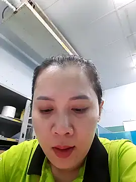 Benlla2802 online show from December 6, 2024, 5:55 pm