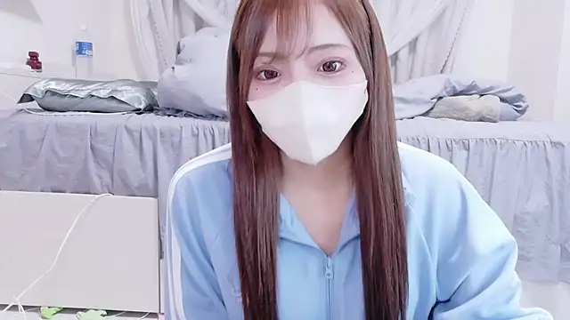  chanMOMO  online show from November 10, 2025, 10:58 am