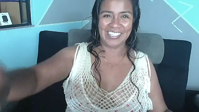 saggil23 online show from April 12, 2026, 6:18 am