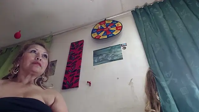 Kazsandraa online show from March 8, 2026, 2:10 pm