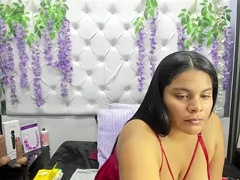 Sam-Evans-hot online show from April 15, 2026, 7:58 pm