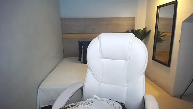 liseth fox online show from January 16, 2025, 10:34 pm