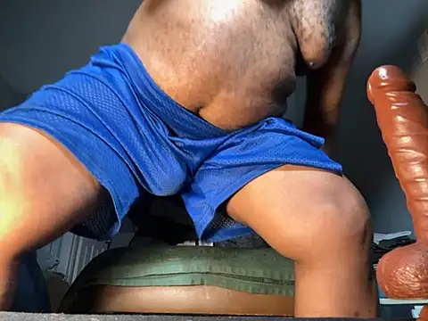 ChiRaqb8 online show from September 28, 2025, 12:49 am